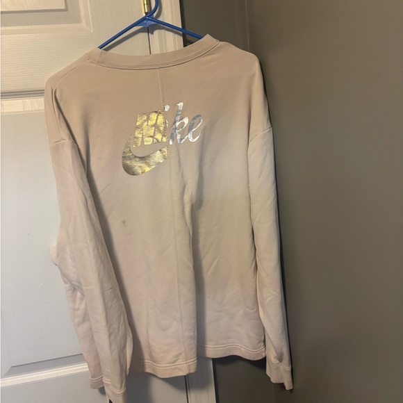 Nike Cream Crewneck - Picture 7 of 7